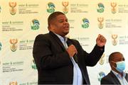 Deputy Minister David Mahlobo adressing the community of Warburton 06